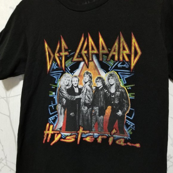 Def Leppard Black Short Sleeve Band Tee - Picture 2 of 4